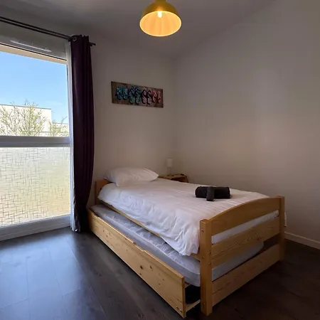 Coquet Pavillon Avec Jardin Et Terrasse Dans A 500m De La Sérignan