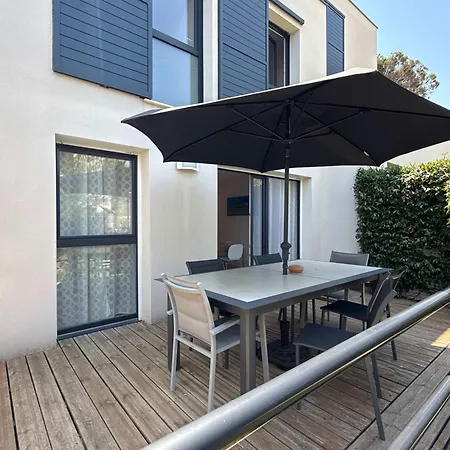 Coquet Pavillon Avec Jardin Et Terrasse Dans A 500m De La * Sérignan