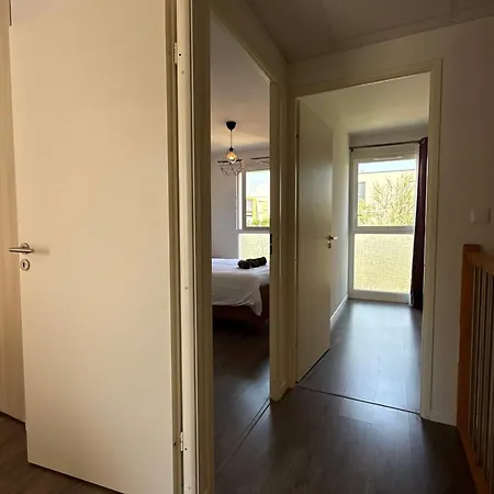 Coquet Pavillon Avec Jardin Et Terrasse Dans A 500m De La بيت للعطل